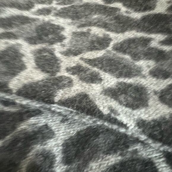 J. Crew Cashemere Blend Leopard Knit Scarf - Picture 10 of 10